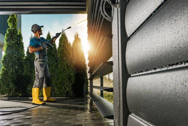 Why Choose Our Certified Pressure Washing Experts for Your Project Needs in Berwick, LA?